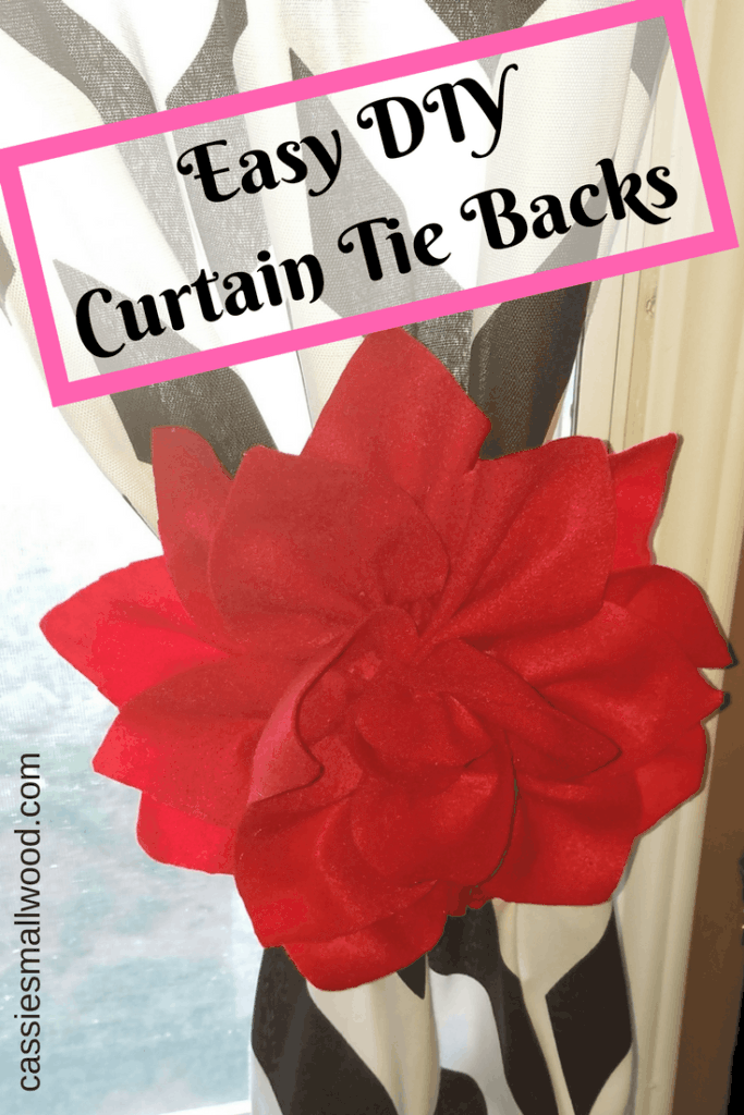 These easy DIY curtain tie backs look like dahlia flowers and are the perfect complement to your home decor. They look great in bedrooms and living rooms!