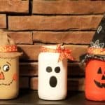 These DIY mason jar Halloween decorations are the perfect centerpiece, mantle decorations or Halloween gift! Click to see the full tutorial for these cute Halloween decorations