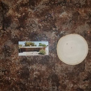 These DIY Christmas ornaments make the perfect personalized gift for a couple or family. Easy to make with any picture!