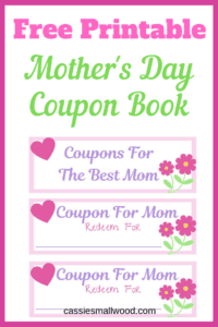Free printable coupon book for mom and how to make a tear out coupon book. This is a fun DIY for kids or families to make together. Simple homemade gift for mom for birthdays, Christmas, stocking stuffers or Mother's day. Show your mom she's the best!
