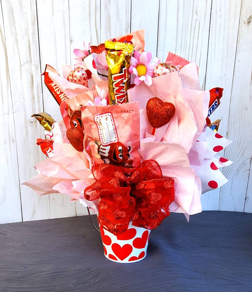 AFFORDABLE DIY BOUQUET FOR VALENTINE'S DAY 