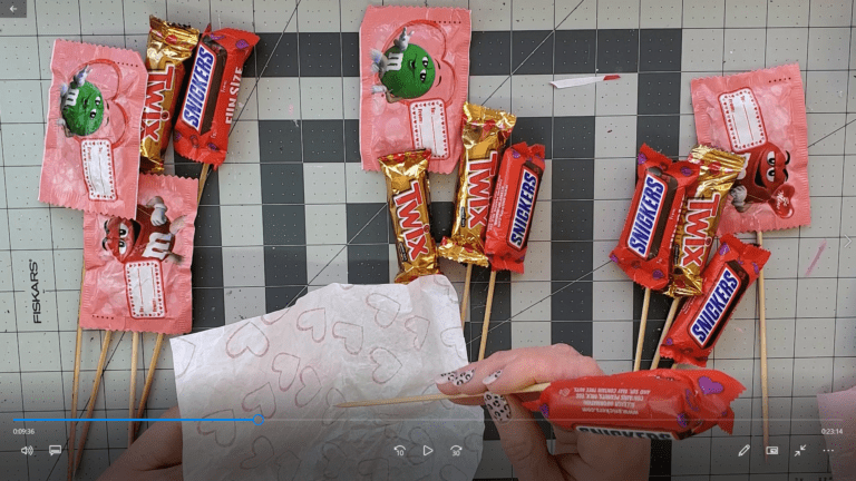 How To Make A Beautiful DIY Candy Bouquet For Valentine's Day - Cassie ...