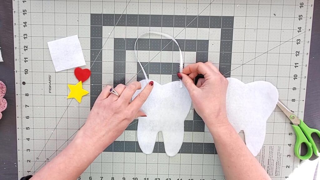 DIY tooth fairy pillow tutorial