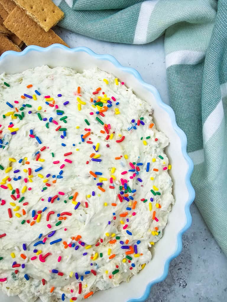 Dunkaroo funfetti dip with sprinkles, 3 ingredient dessert dips
