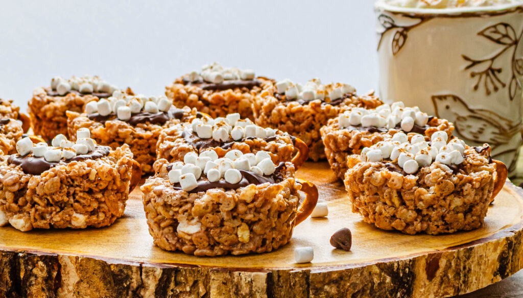 mug shaped hot chocolate pumpkin spice rice krispie treats recipe