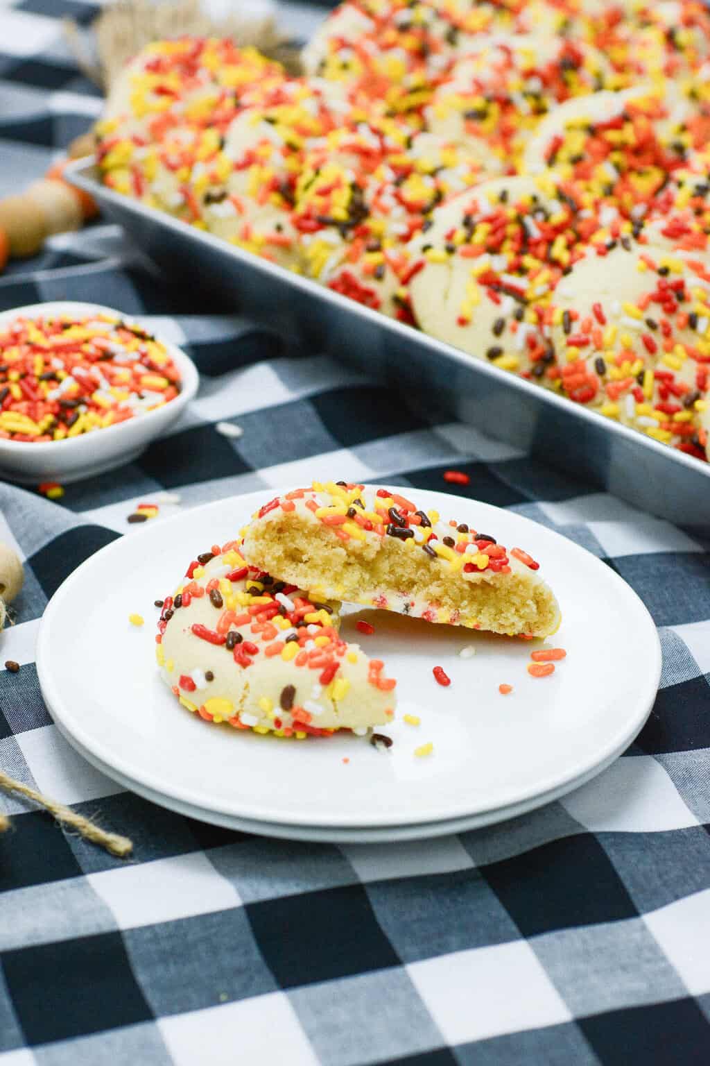 EASY Fall Cookies With Sprinkles - Soft, Chewy, & Festive Autumn Treats ...